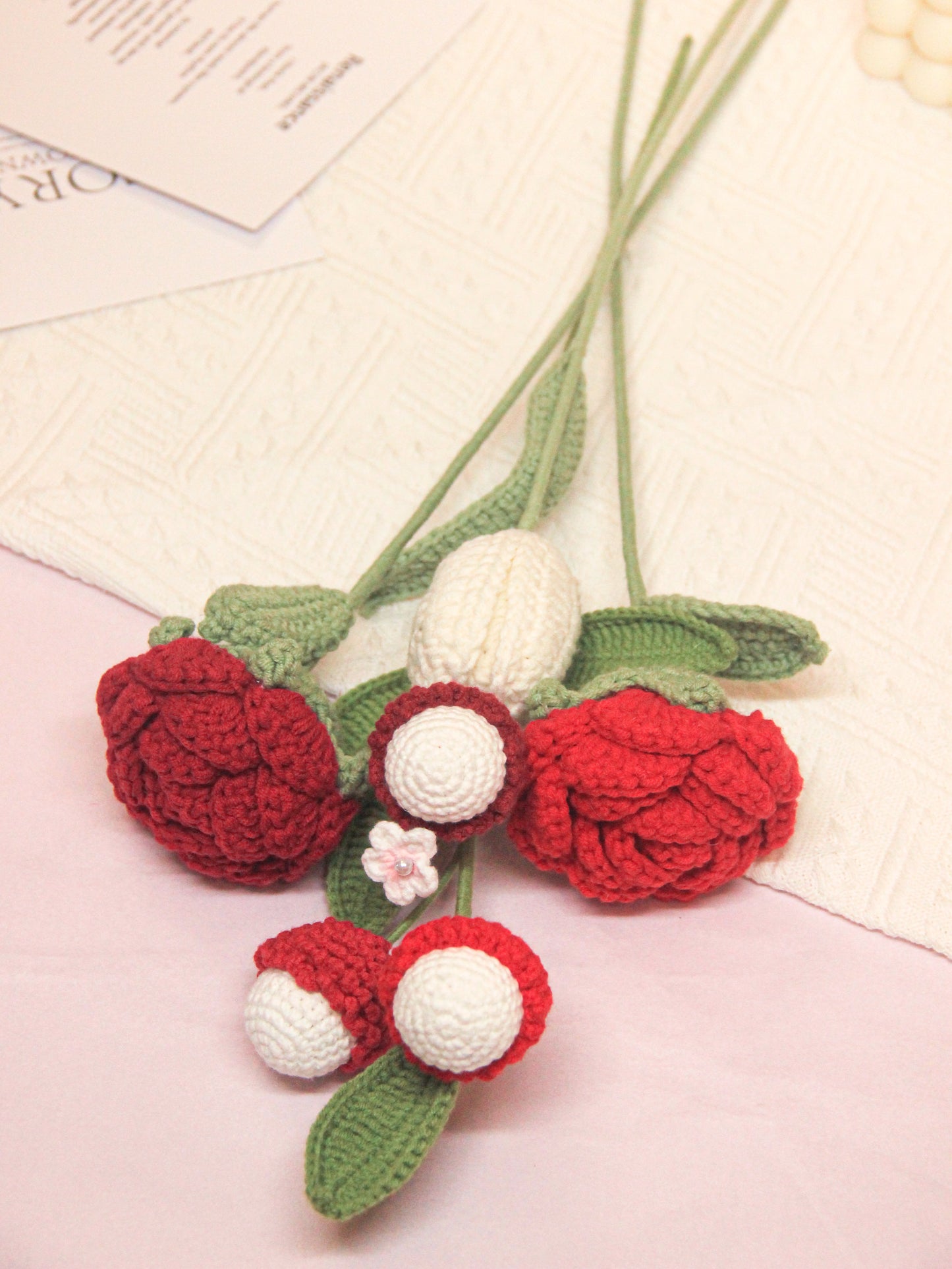 JOMODECOR Handmade Crochet Rose Lychee Bouquet, Knitted Artificial Forever Flowers with Exquisite Wrap, Gift to Girlfriend Mom Women, Perfect for Valentines, Home Decor, Celebration (Mixed Flowers)